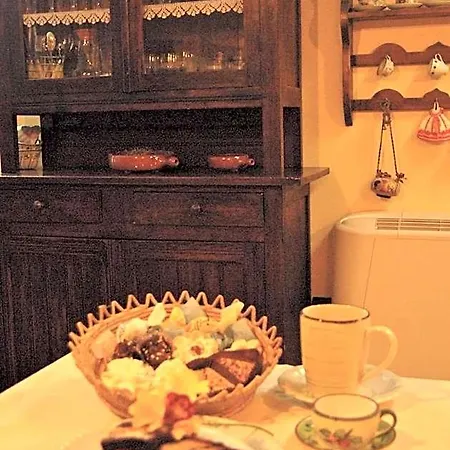 Tancau Bed & Breakfast *